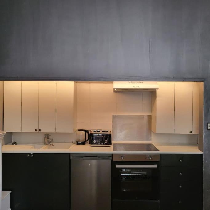 5 Luxury Spacious Loft - Prime Location - Comfortable Bed & Sofa Brighton Ngoại thất bức ảnh